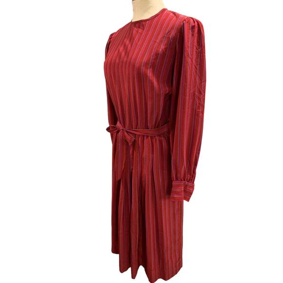 Medium Vintage 1970s Red Micro Print Midi Dress Belted Pleated Pockets - Picture 5 of 8